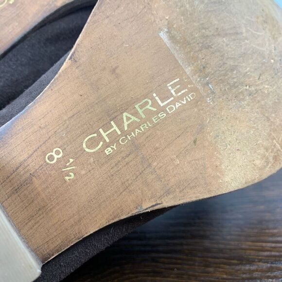 Charles By Charles David Women's Suede Leather Yale Ankle Bootie Brown Size 8.5 - Picture 9 of 9